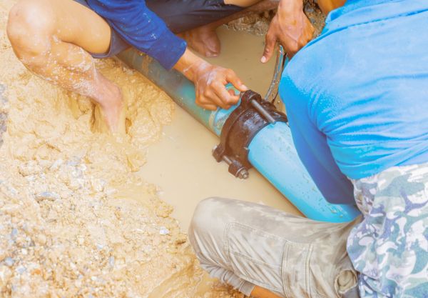 Cracked Plumbing Repair in Sun City